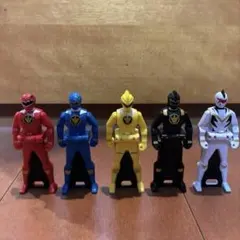爆竜戦隊アバレンジャー アバレイザー フィギュアセット 入手困難