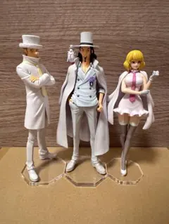 ワンピース ルッチ カク ステューシー 3体セット アクリル台座付き