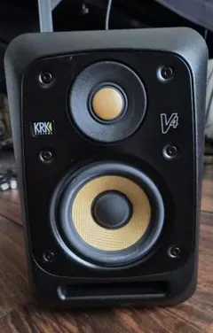 KRK V4 S4 パワードモニタースピーカー 【ペア】 - メルカリ
