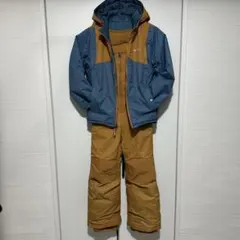 Item thumbnail for item 8b81c011-64bf-44a2-bbd2-9a395a65f00a