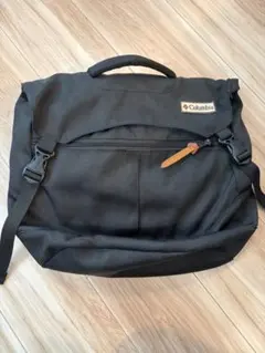 Item thumbnail for item 8e8f3568-3512-4d3c-8179-261c68893e81