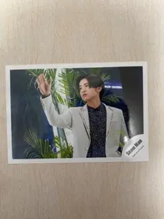 Item thumbnail for item 4b6fec2c-d7bc-44f0-b404-87422f9e248b