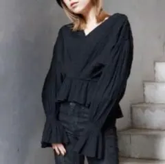 MURUA カシュクールタックブラウス ショート丈 ブラック