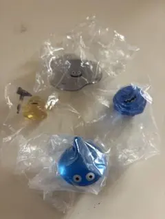 ドラクエ　クリスマスモンスターズ　4体セット