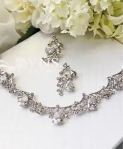 シルバー 花モチーフ ネックレス イヤリングセット