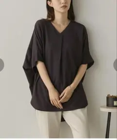 晩夏・初秋に最適！接触冷感レーヨンナイロンVネック5分袖ドルマン　チャコール