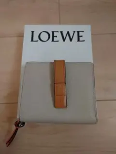 ロエベ スモールバーティカルウォレット レザー コンパクトウォレット