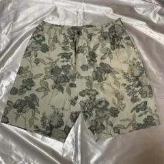 お*離様 HERMES エルメス ハーフパンツ ショートパンツ 花柄 メンズのサムネイル