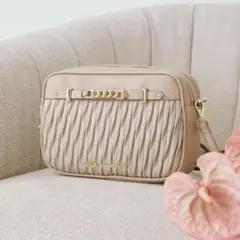 JILL by JILLSTUART パフィーポシェット ベージュ