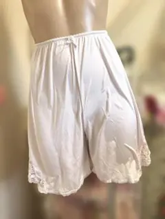 Item thumbnail for item cf4d5f7d-8fec-4b50-911c-8749ce8aeff1