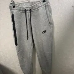 NIKE テックフリース グレー パンツS