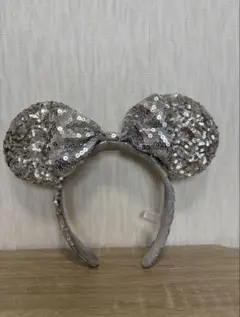 ディズニー　ミニー　スパンコール　シルバーカチューシャ