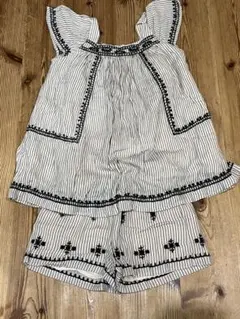 ZARA Baby girl 刺繍トップス&ショーツセット　104㎝