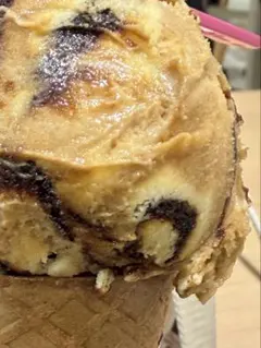 Item thumbnail for item 21823972-d6f5-4303-bcae-a84370b470c5