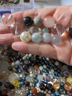 天然石とパーツ 多色 丸形穴あり全部