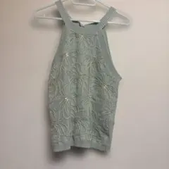 引*。様 ミントグリーン 花柄刺繍 ノースリーブニットのサムネイル