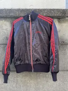 adidas トラックジャケット 希少