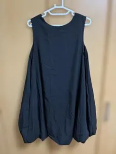 黒 ノースリーブ バルーンチュニック