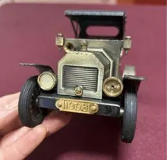 天皇陛下】の旧御料車 1935型メルセデス・ベンツ770菊紋付き60年記念