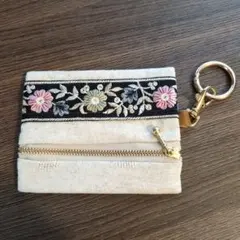 【新品未使用】インド刺繍リボンポーチ　ハンドメイド
