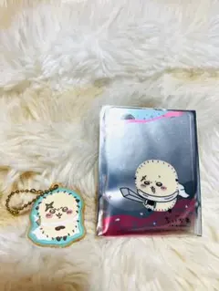 ちいかわ　クッキーチャームコット　ラッコ　非売品カード付き