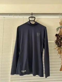 Under Armour ネイビー 長袖 アンダーシャツ　L ハイネック