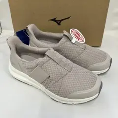 Item thumbnail for item 66964bef-d7a4-4995-9b94-ae2d5d9e3598