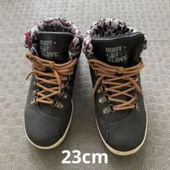 Item thumbnail for item 67403be7-2148-4006-a572-21b67e73469c