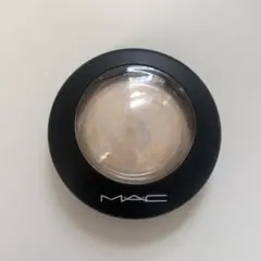 MAC ミネラライズ スキンフィニッシュ ライトスカペード