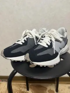 New Balance スニーカー 黒/グレー/白