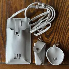 GAP ミニポーチ付きスマホショルダーバッグ