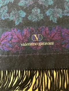 valentino garavani 葉柄 ストールのサムネイル