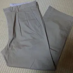 Hanes ヘインズ チノパンのサムネイル