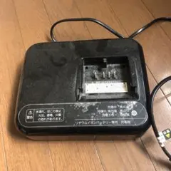 美品✨Panasonic バッテリー充電器 NKJ075Z1A - メルカリ