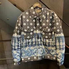 KITH アウター　バンダナ柄　ペイズリー柄　未使用品のサムネイル