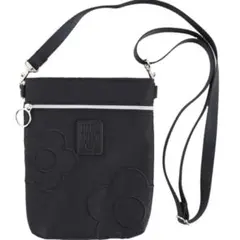 【新品タグ付】MARY QUANT エンボス ショルダーポーチ ブラック 黒