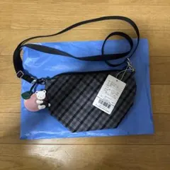 即日発送）familiar ファミリア ポシェット 黒系ファミリアチェック