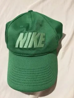 NIKE メッシュ グリーンキャップ　ナイキ