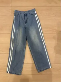 ホワイトストライプライトブルーデニムパンツ