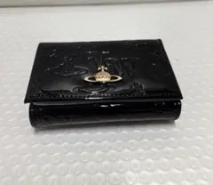 ヴィヴィアン 三つ折り財布 ブラック·256351