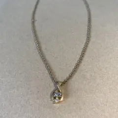 nina ricci ネックレス　ロゴ入り