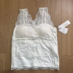 新品タグ付き✴︎レース ホワイト カップ付きタンクトップ Mサイズ