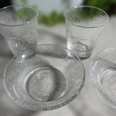 ハローキティ オリジナル ガラス小鉢2個 & レリーフグラス2個