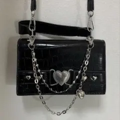 ショルダーバック　サブバック　黒　ハート