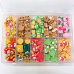 デコパーツ　マリオ　1個40円