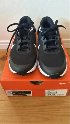 新品NIKE REVOLUTION 7 スニーカー ブラック 23.0cm
