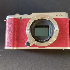 ジャンク品 フジフィルム ミラーレス一眼 デジタルカメラ X-A2 白 本体
