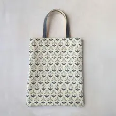 Item thumbnail for item 4e2fb361-608b-4190-bb45-e52148c99d89