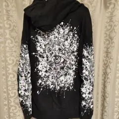 M:E エムイー パーカー 目