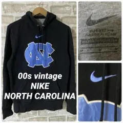 ビンテージ　00s NIKE メンズM パーカー　ノースカロライナ　ジョーダンのサムネイル